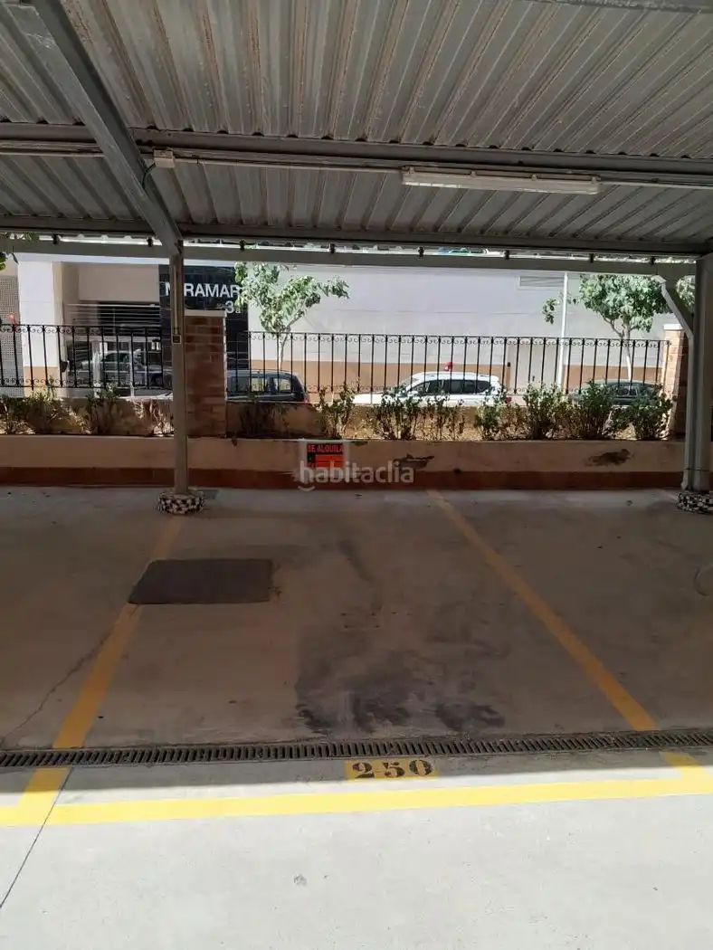Individual to rent in Calle Amplaries 55, imagen 10