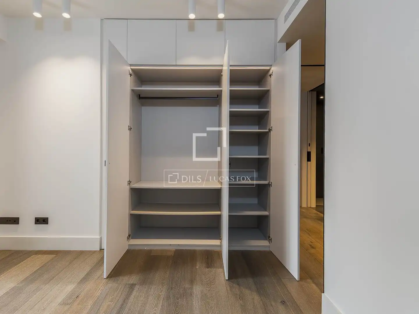 Habitación de Piso en venta en Barcelona con Aire acondicionado, Calefacción y Terraza