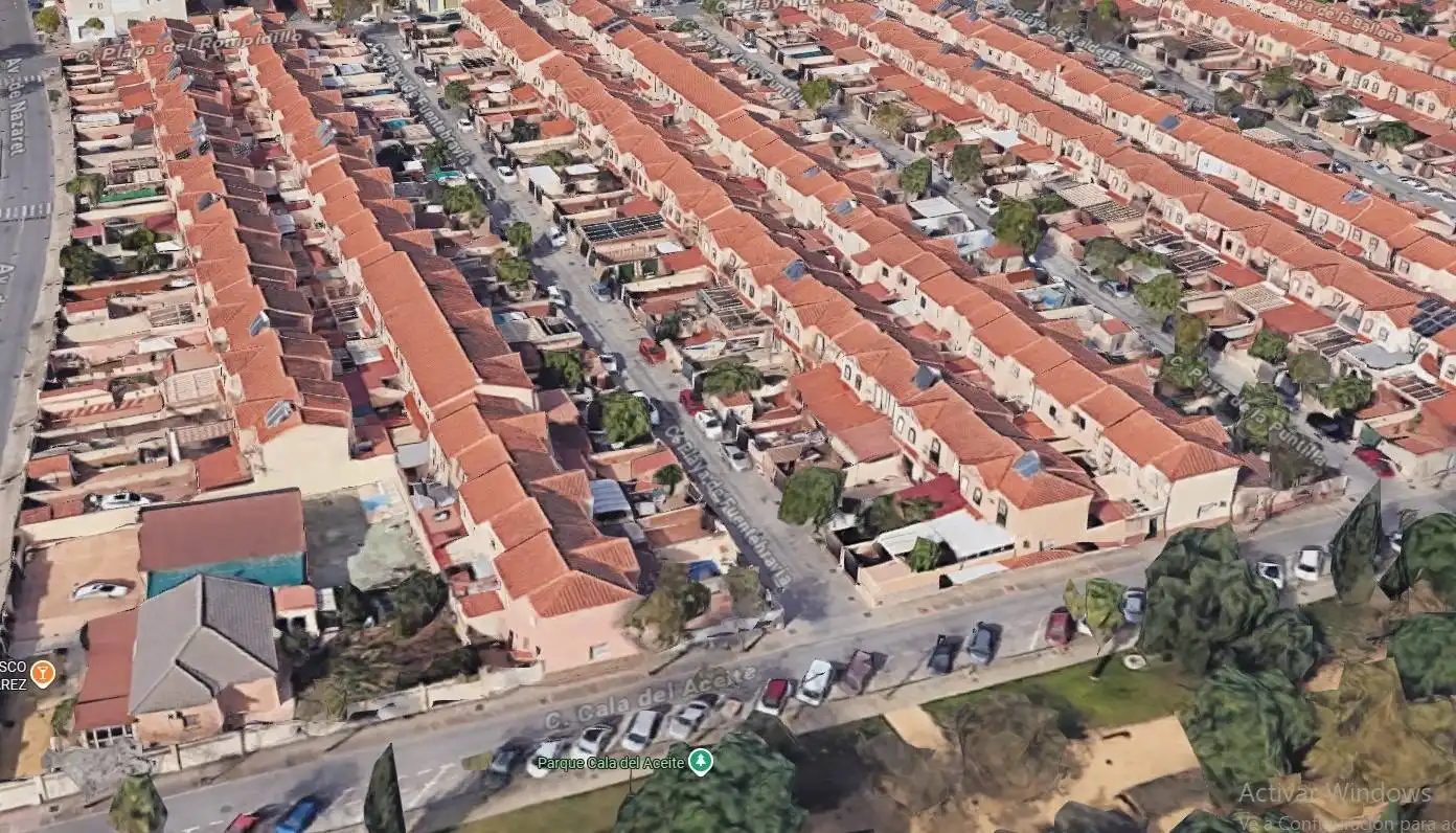 Vista exterior de Casa adosada en venta en Jerez de la Frontera con Piscina comunitaria