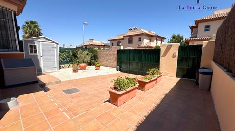 Foto 3 de Casa o xalet en venda a Calle Eslovenia, Puertas del sur - Guadabajaque, Cádiz