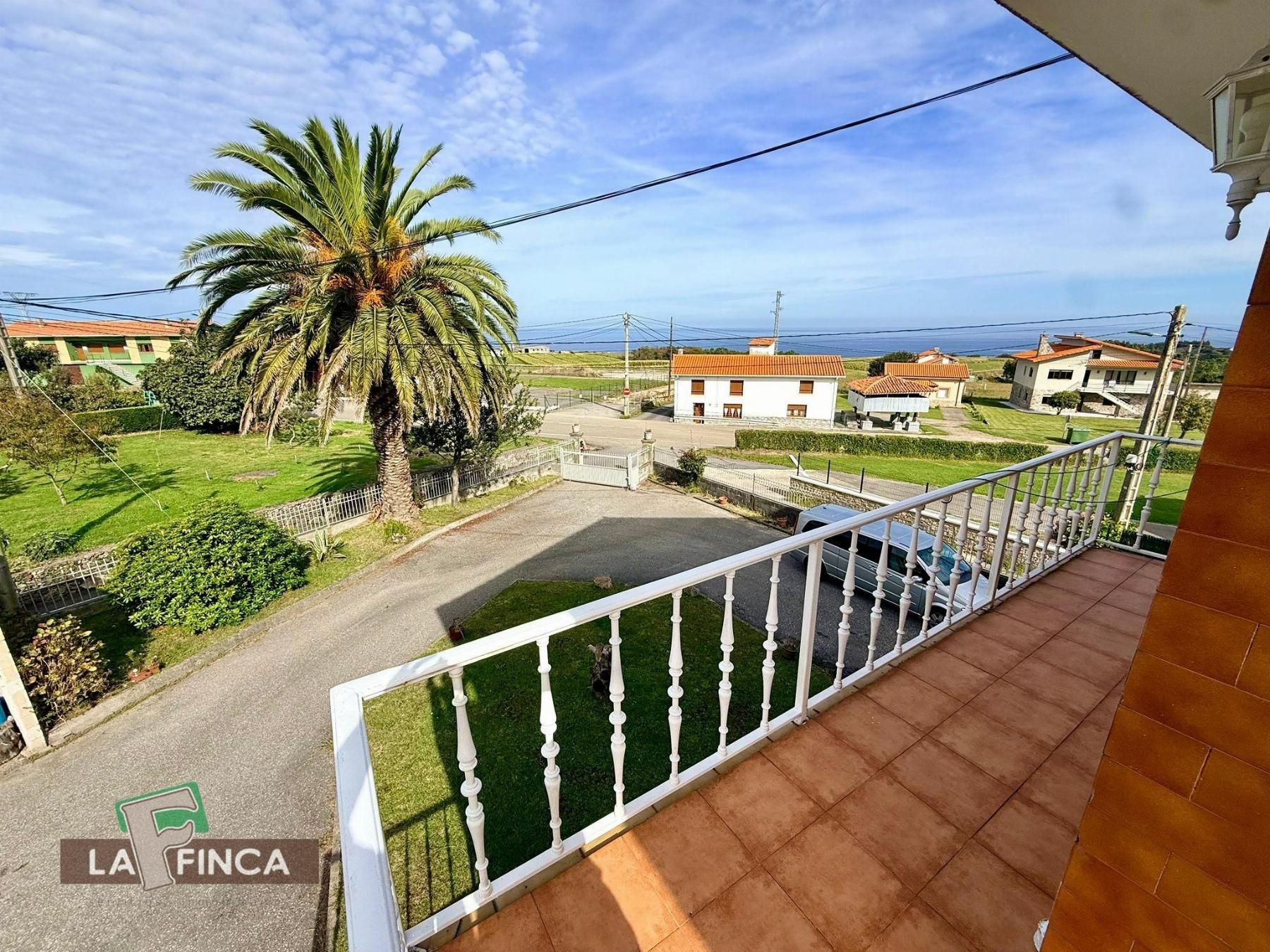 Flat for sale in CAMIN DE LA BARRERA , Cudillero