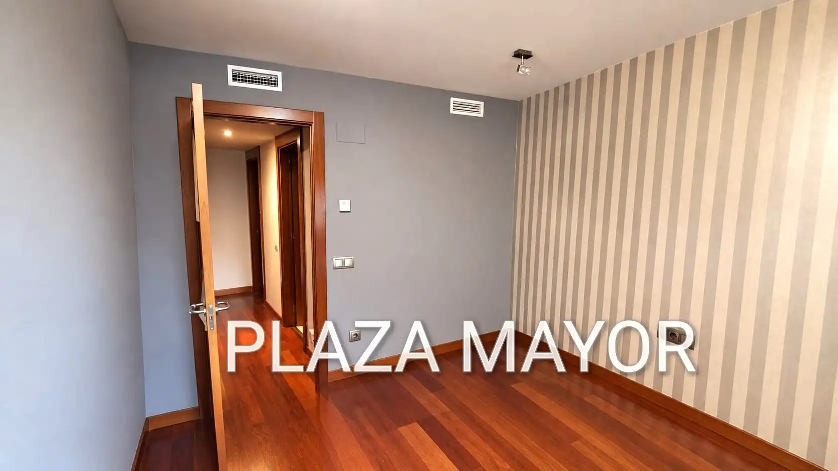 Piso con terraza en venta en Prosperidad - Delicias, imagen 4