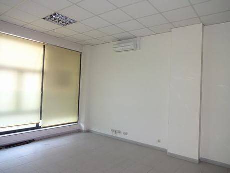 Local comercial en Alquiler en Concheiros - Fontiñas