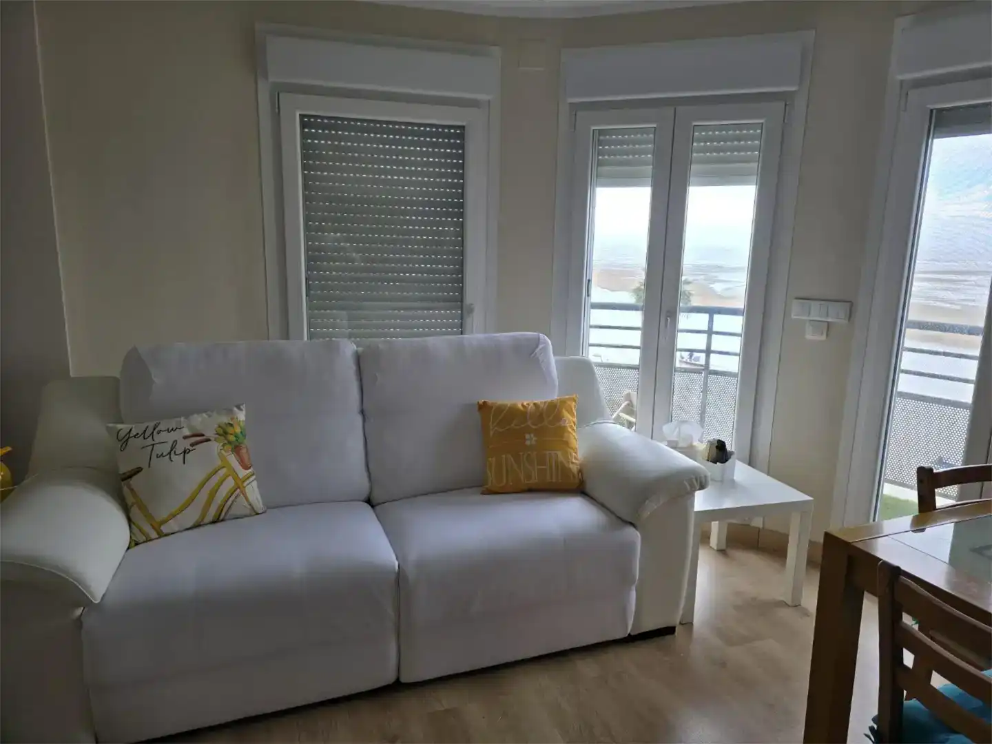 Sala d'estar de Pis en venda en Puerto Real amb Aire condicionat i Balcó