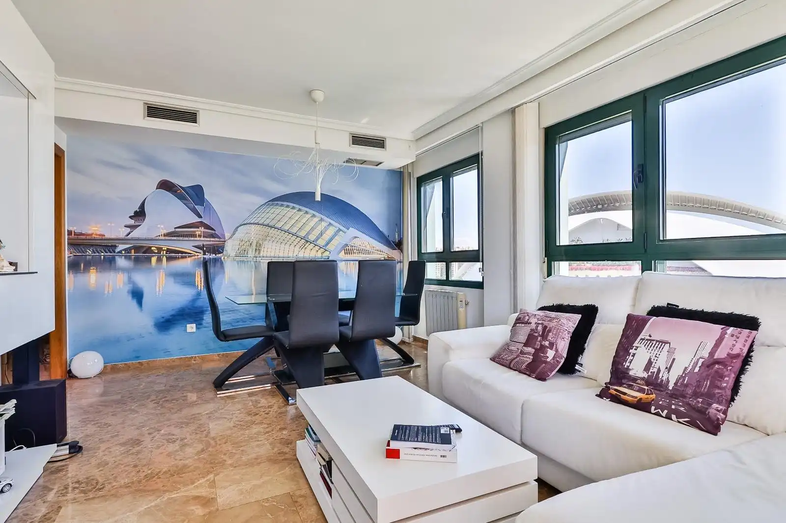 Penthouse with terrace for sale in BANDES MUSICA COMUNIDAD V