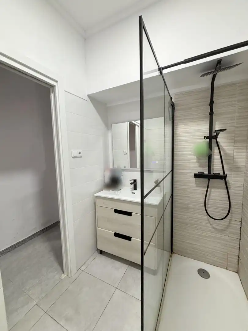 Baño de Piso en venta en Novelda con Aire acondicionado, Calefacción y Amueblado
