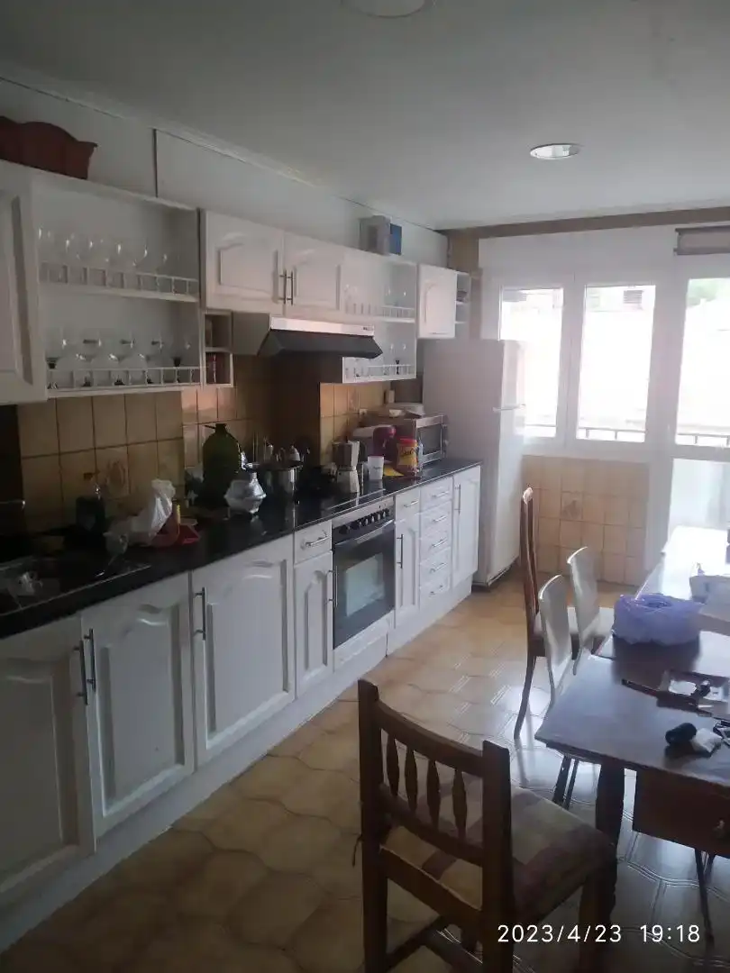 Cocina de Piso en venta en Balmaseda con Parquet, Amueblado y Horno