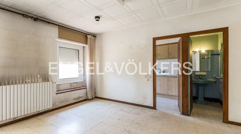 Foto 4 de Casa adosada en venda a La Llacuna, Barcelona