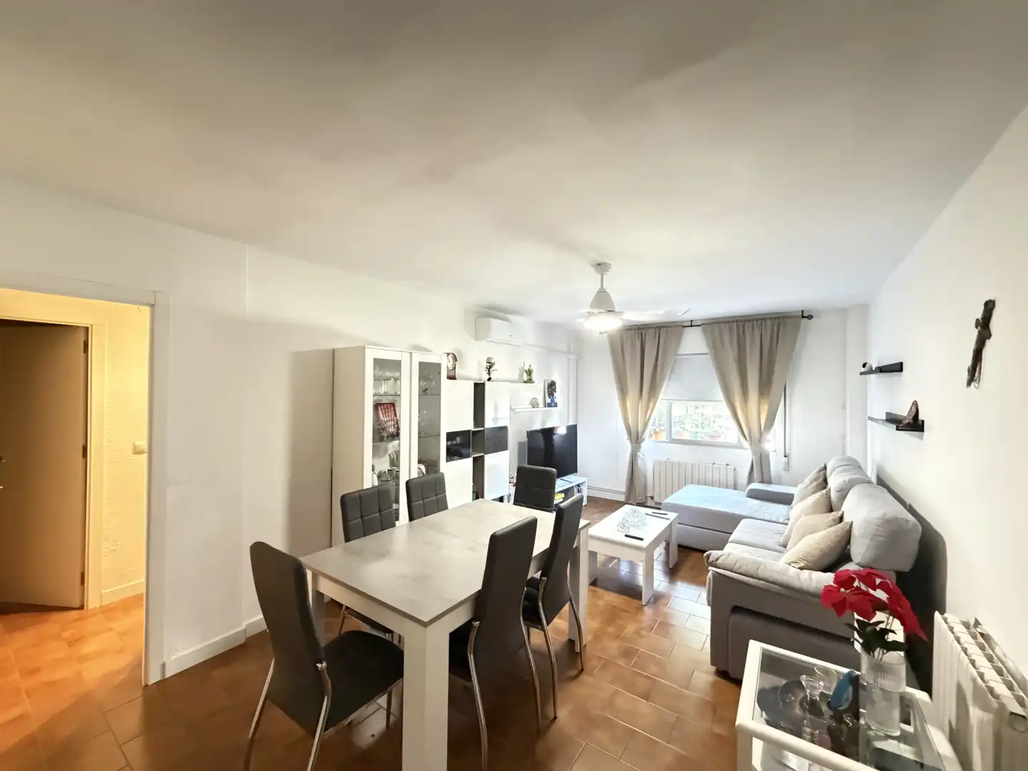 Living room of Flat for sale in Alcalá de Henares  with Air Conditioner and Heating