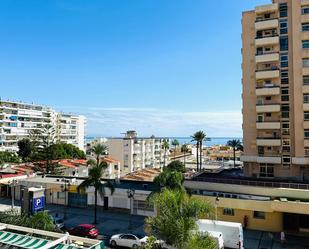 Vista exterior de Pis de lloguer en Torremolinos amb Aire condicionat