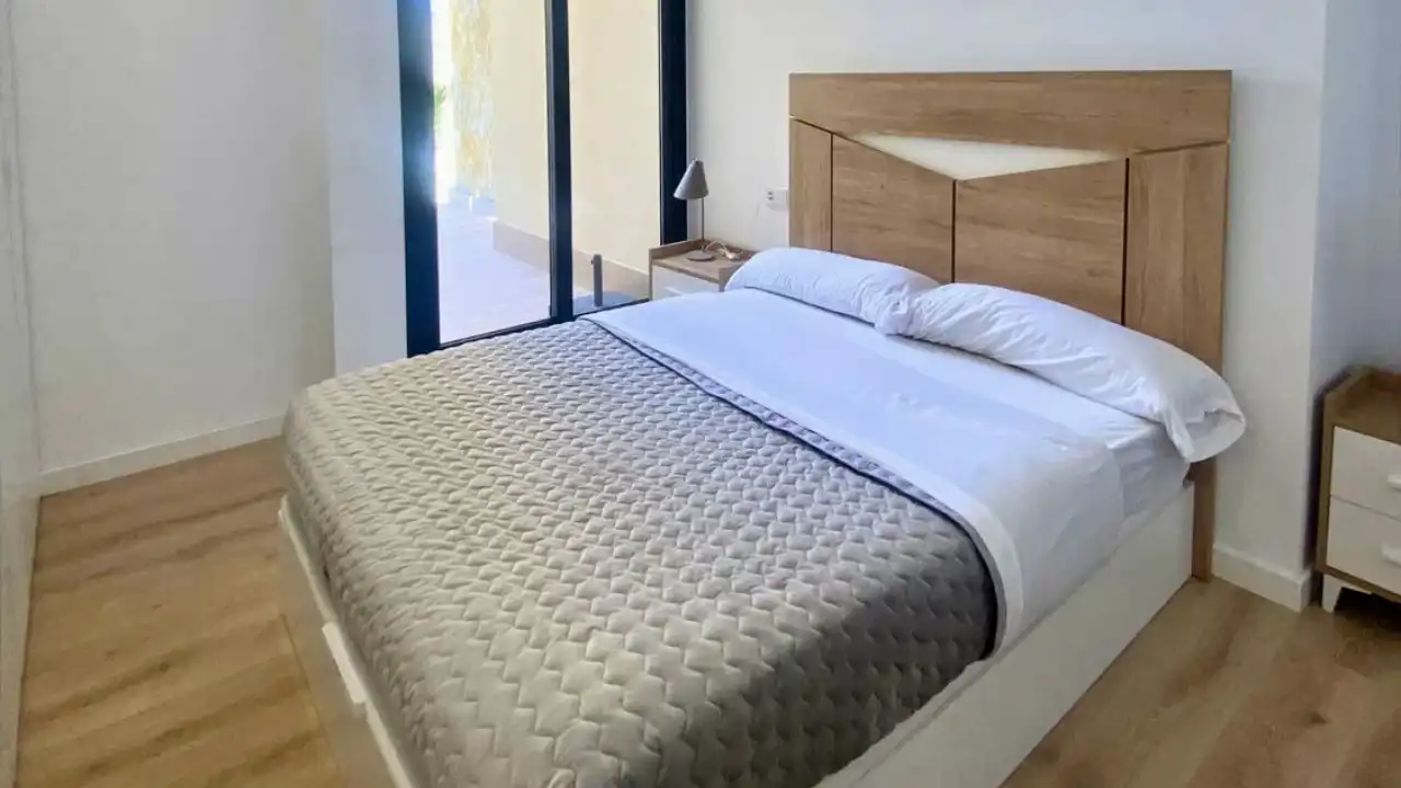 Habitación de Piso en venta en Monforte del Cid con Aire acondicionado, Calefacción y Terraza