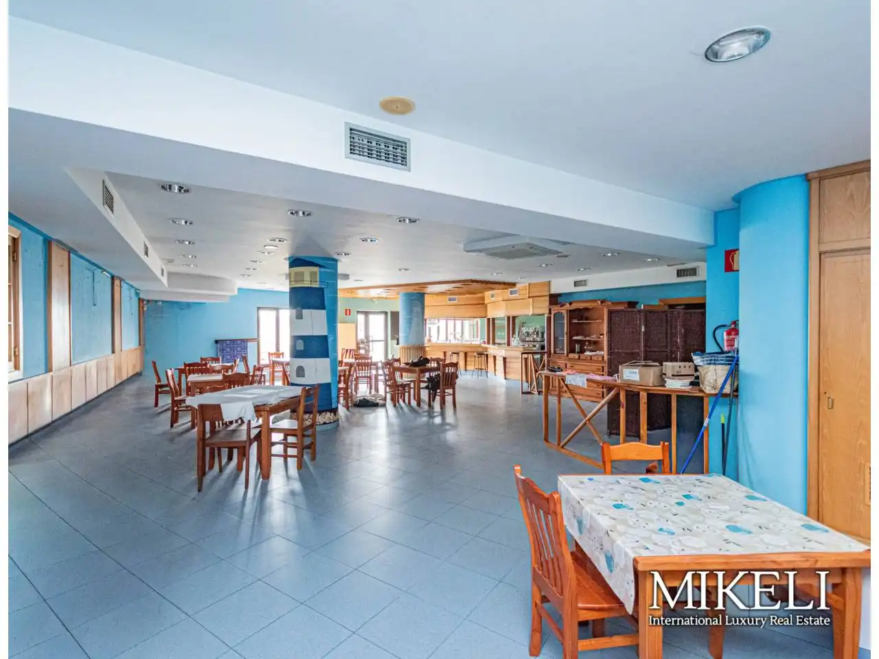 Commercial properties for sale in Paseo MUELLE, Comillas (Cantabria)