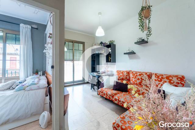 Piso en Venta en CL SANT MEDIR en Sants