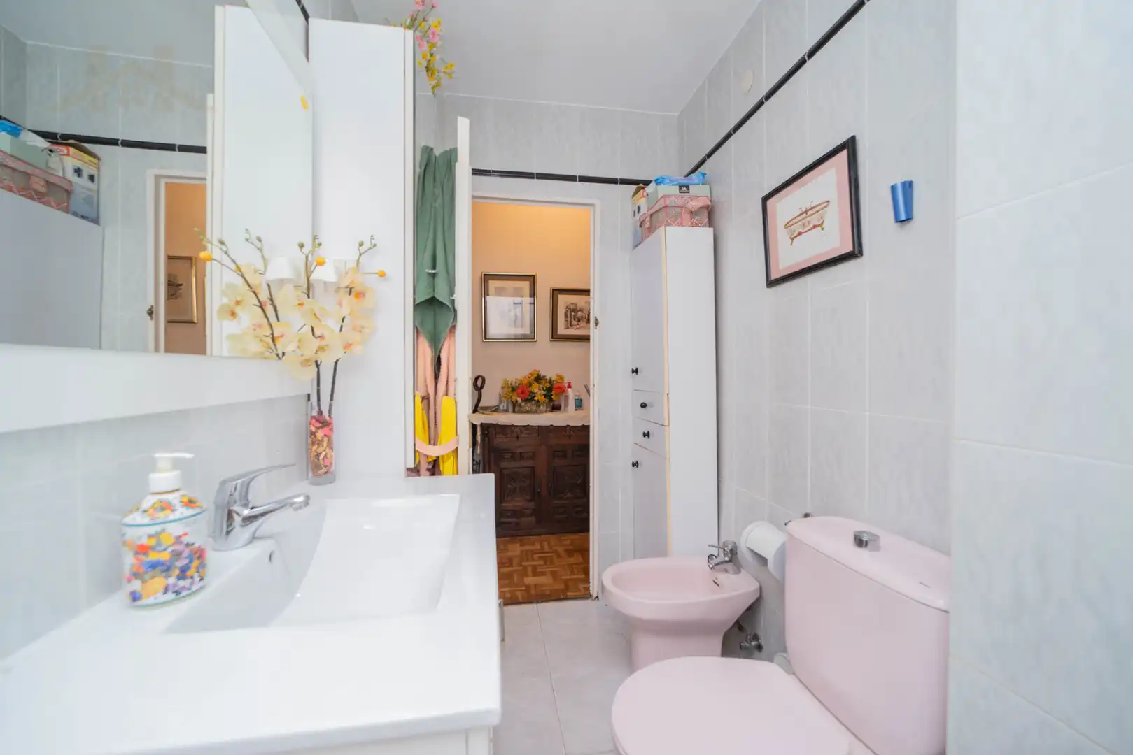 Baño de Piso en venta en Madrid con Calefacción, Parquet y Amueblado