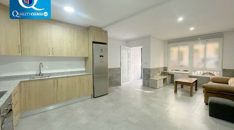 Foto 2 de Apartament en venda a Carrús Este, Elche / Elx