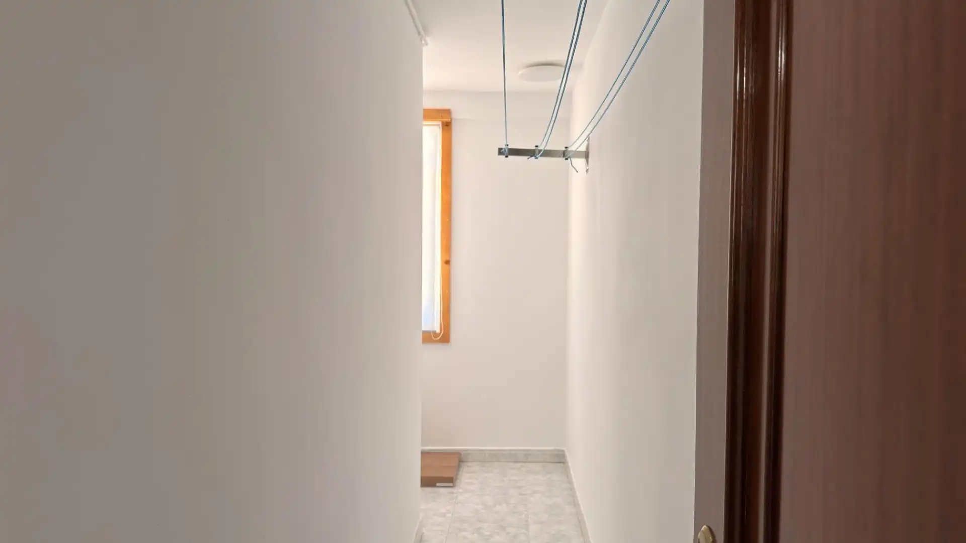 Flat with terrace to rent in Calle de Ourense, imagen 9