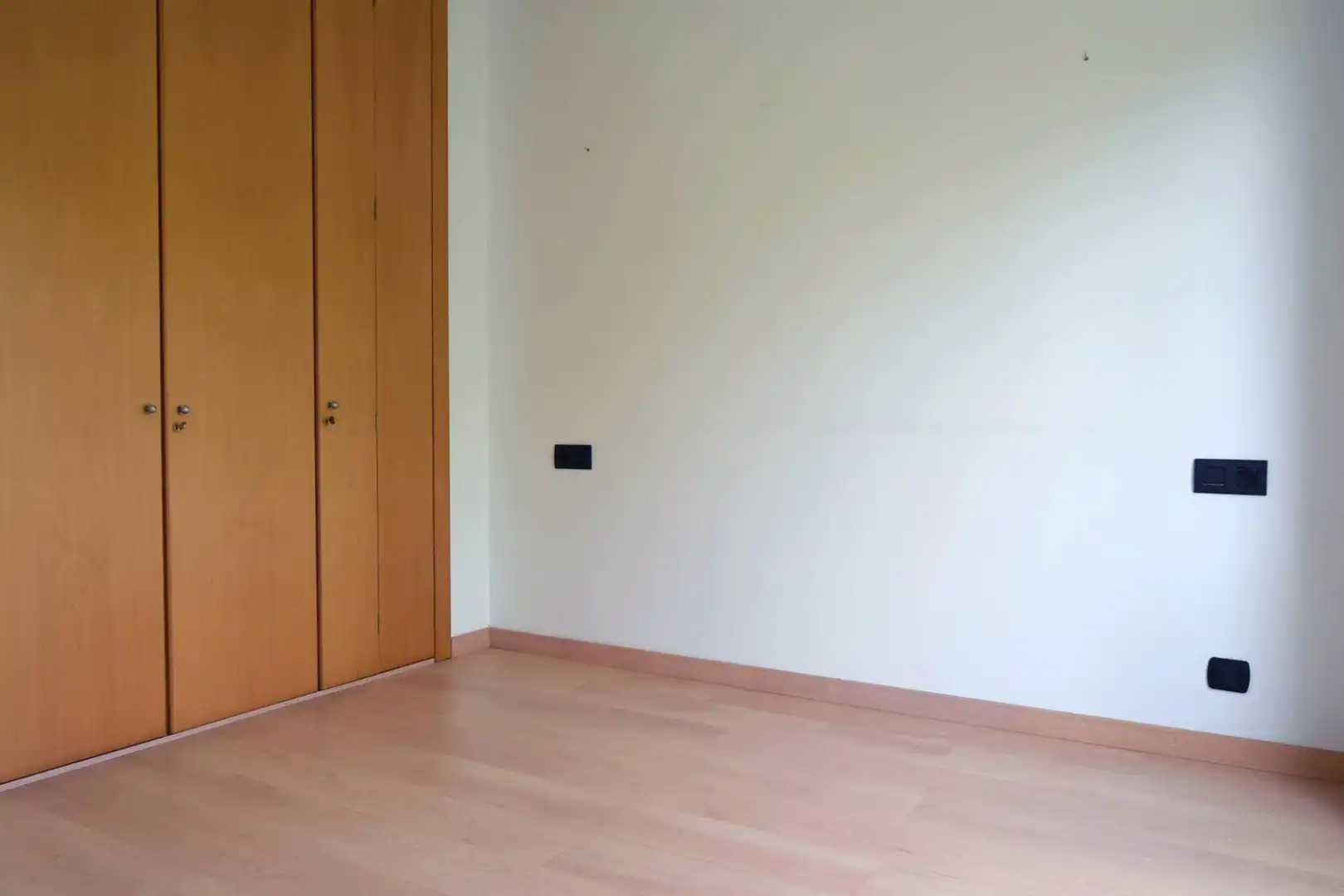 Dormitori de Pis en venda en Sant Cugat del Vallès amb Aire condicionat, Calefacció i Parquet