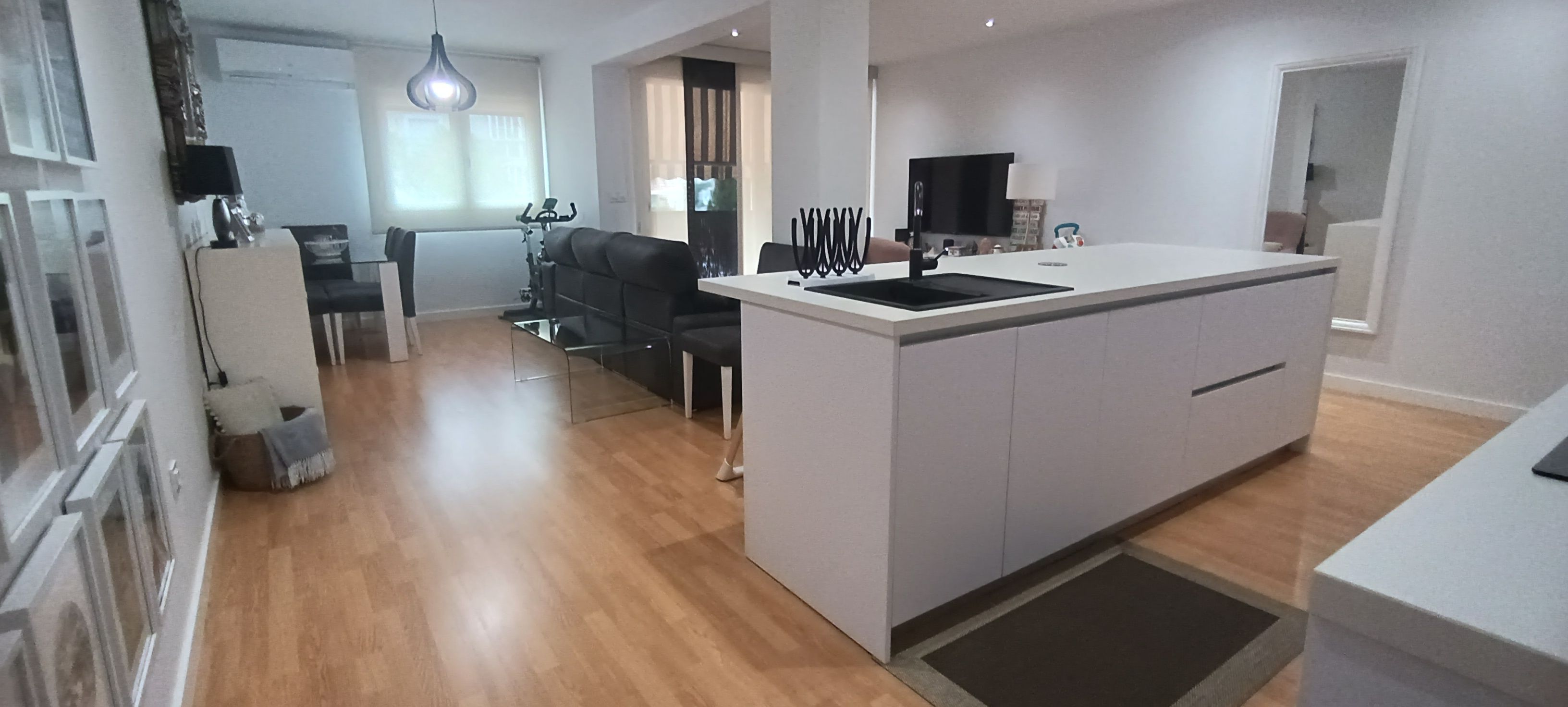 Flat for sale in Plaza la Victoria, Loja