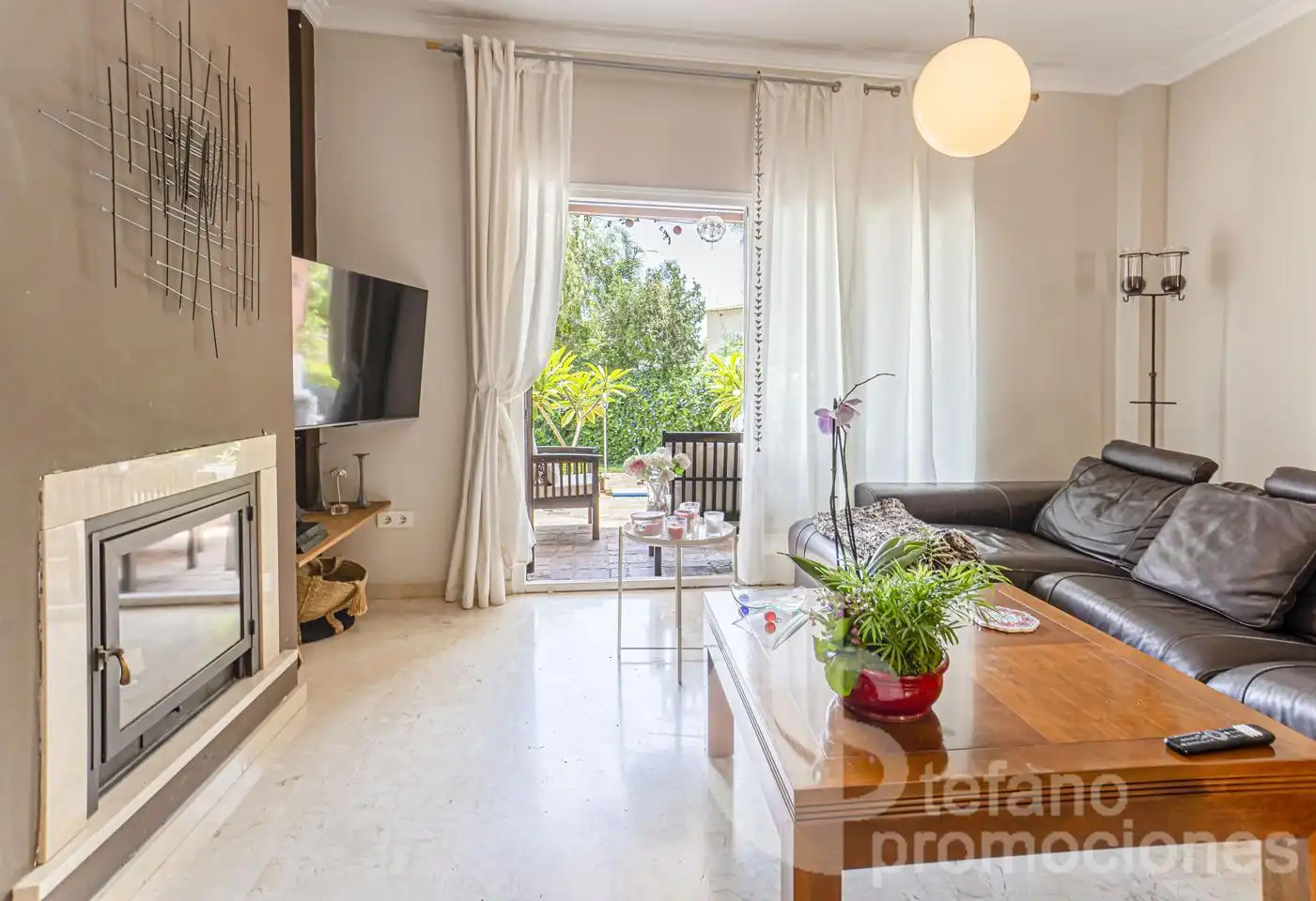 Sala de estar de Casa o chalet en venta en Málaga con Aire acondicionado, Jardín privado y Terraza