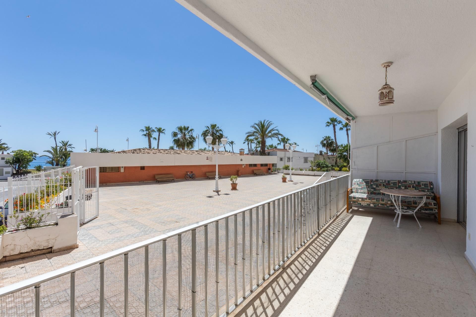 Terrassa de Pis en venda en Almuñécar amb Terrassa i Piscina comunitària