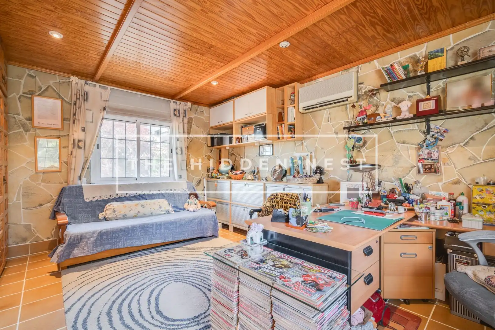 Sala d'estar de Casa o xalet en venda en Rubí amb Aire condicionat, Jardí privat i Terrassa