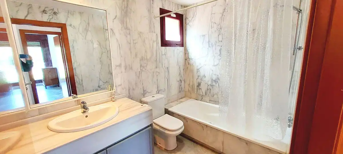House with pool for sale in Calle Vereda Alta del Rio 8, imagen 13