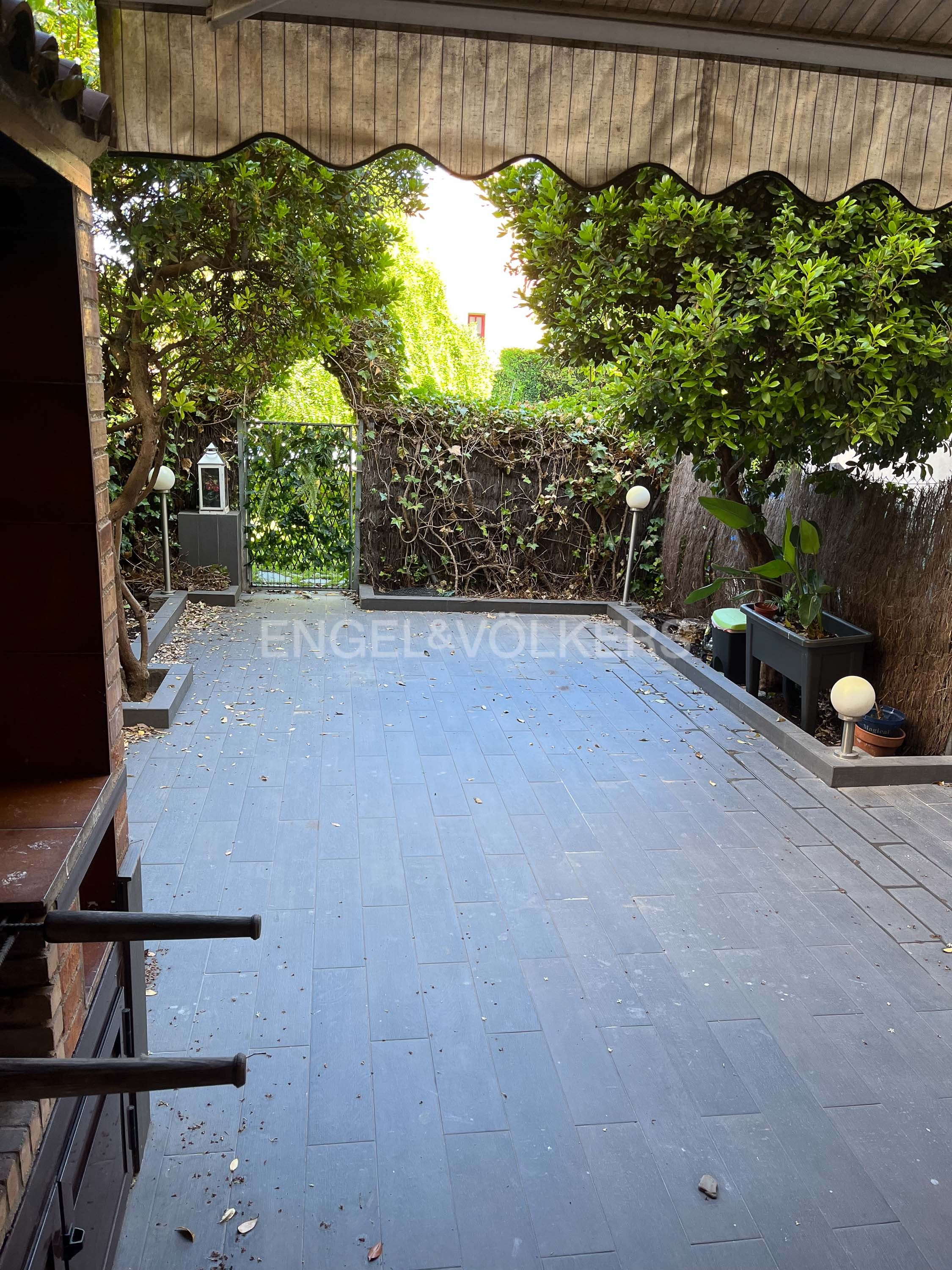 Terrace of Single-family semi-detached to rent in Tres Cantos  with Air Conditioner, Heating and Pets allowed