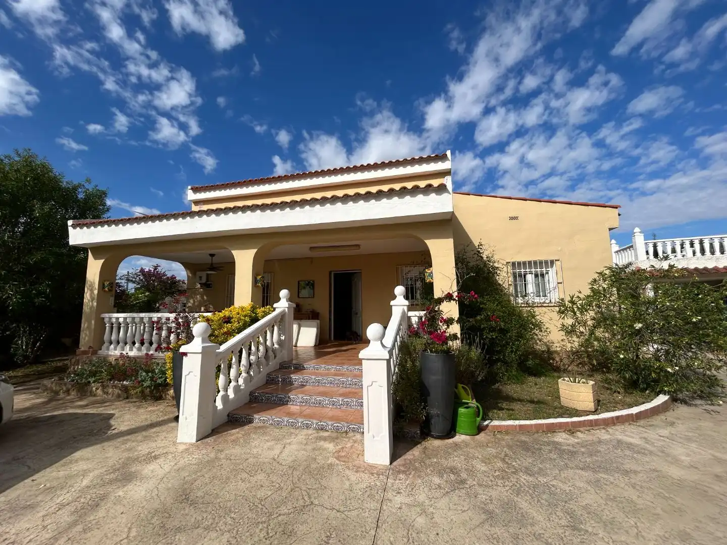 Casa amb piscina en venda a Calle del Cuartel 10