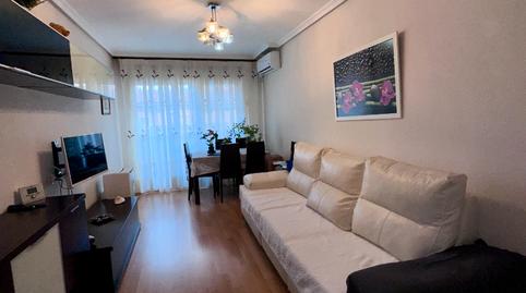 Foto 4 de Piso en venta en Calle de la Iglesia, Velilla de San Antonio, Madrid