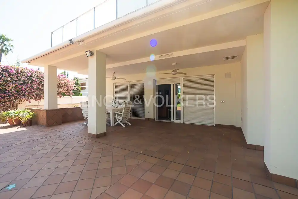Terrassa de Casa o xalet en venda en Benicasim / Benicàssim amb Calefacció, Jardí privat i Terrassa