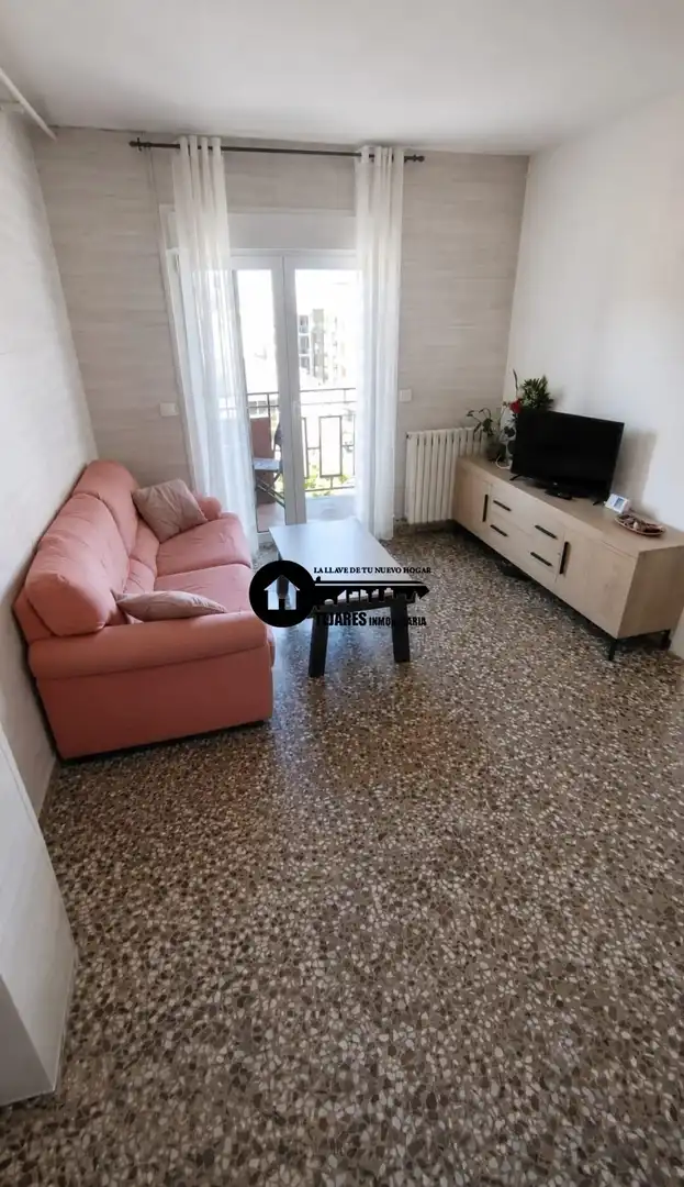 Living room of Flat for sale in  Albacete Capital  with Air Conditioner, Furnished and Balcony
