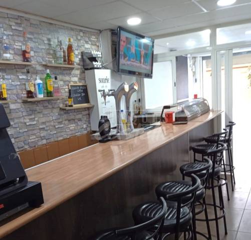 Local comercial en Alquiler en Can Sans