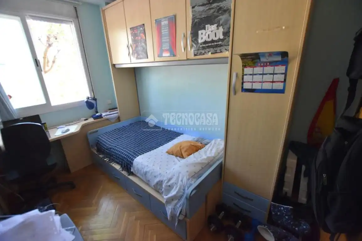 Dormitori de Pis en venda en Getafe amb Calefacció, Parquet i Terrassa