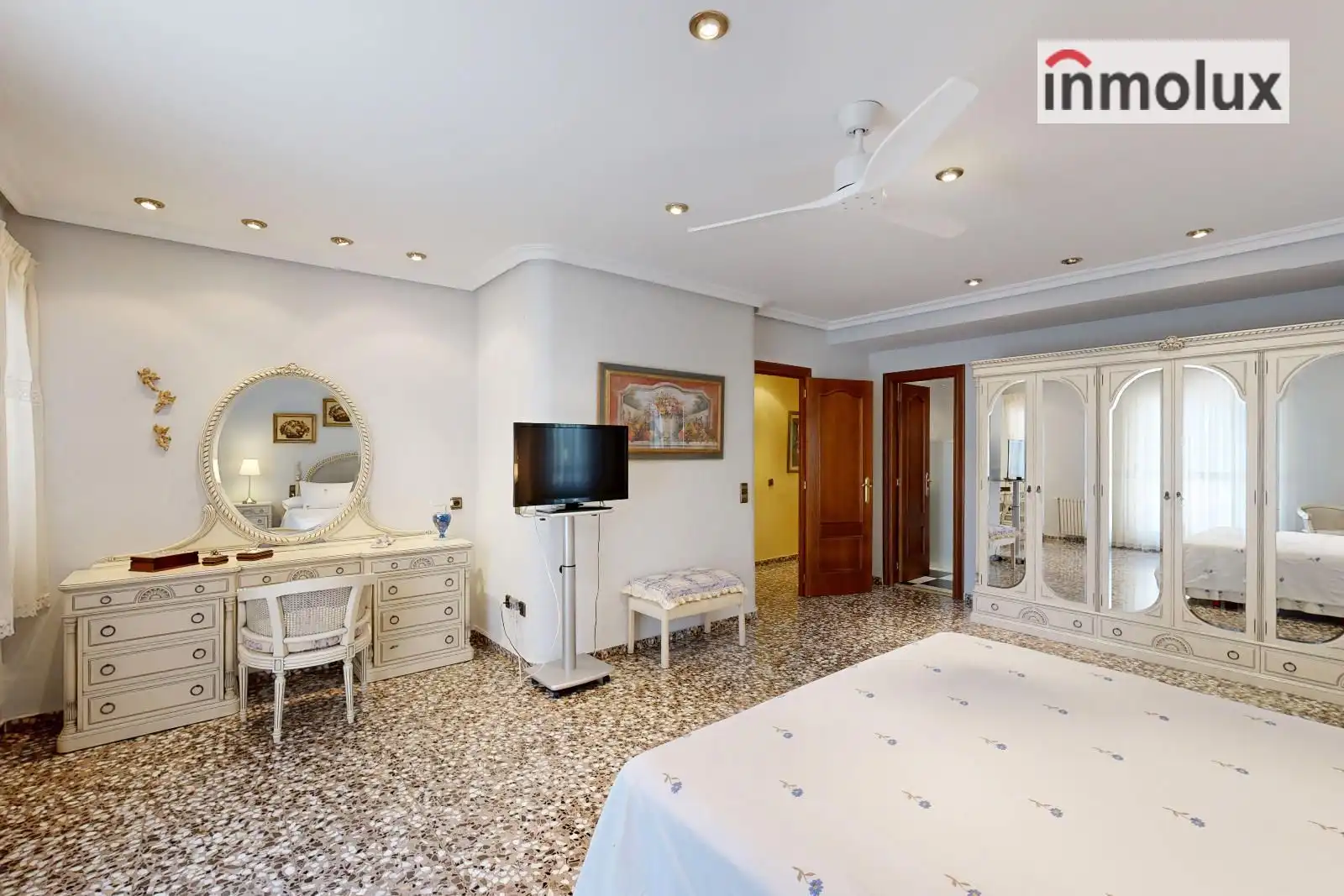 Detached house with pool for sale in Calle Formentera, imagen 14