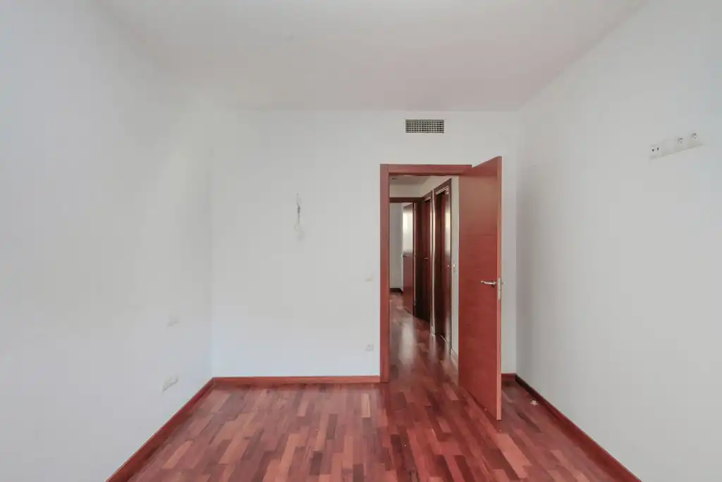Habitación de Dúplex en venta en Viladecans con Aire acondicionado