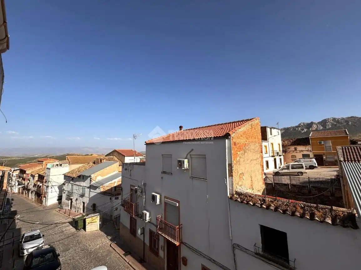 Exterior view of Houses for sale in Jódar  with Terrace and Balcony