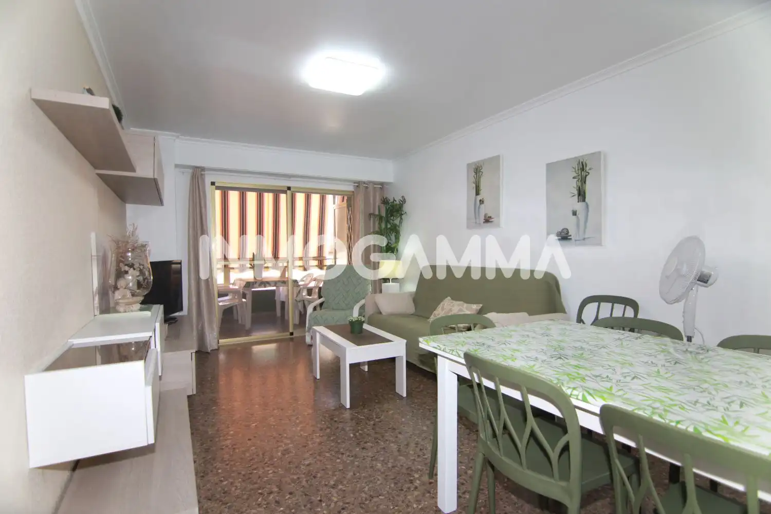 Sala de estar de Apartamento de alquiler en Cullera con Terraza, Amueblado y Piscina comunitaria