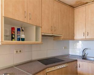 Kitchen of Flat for sale in Santa Coloma de Gramenet