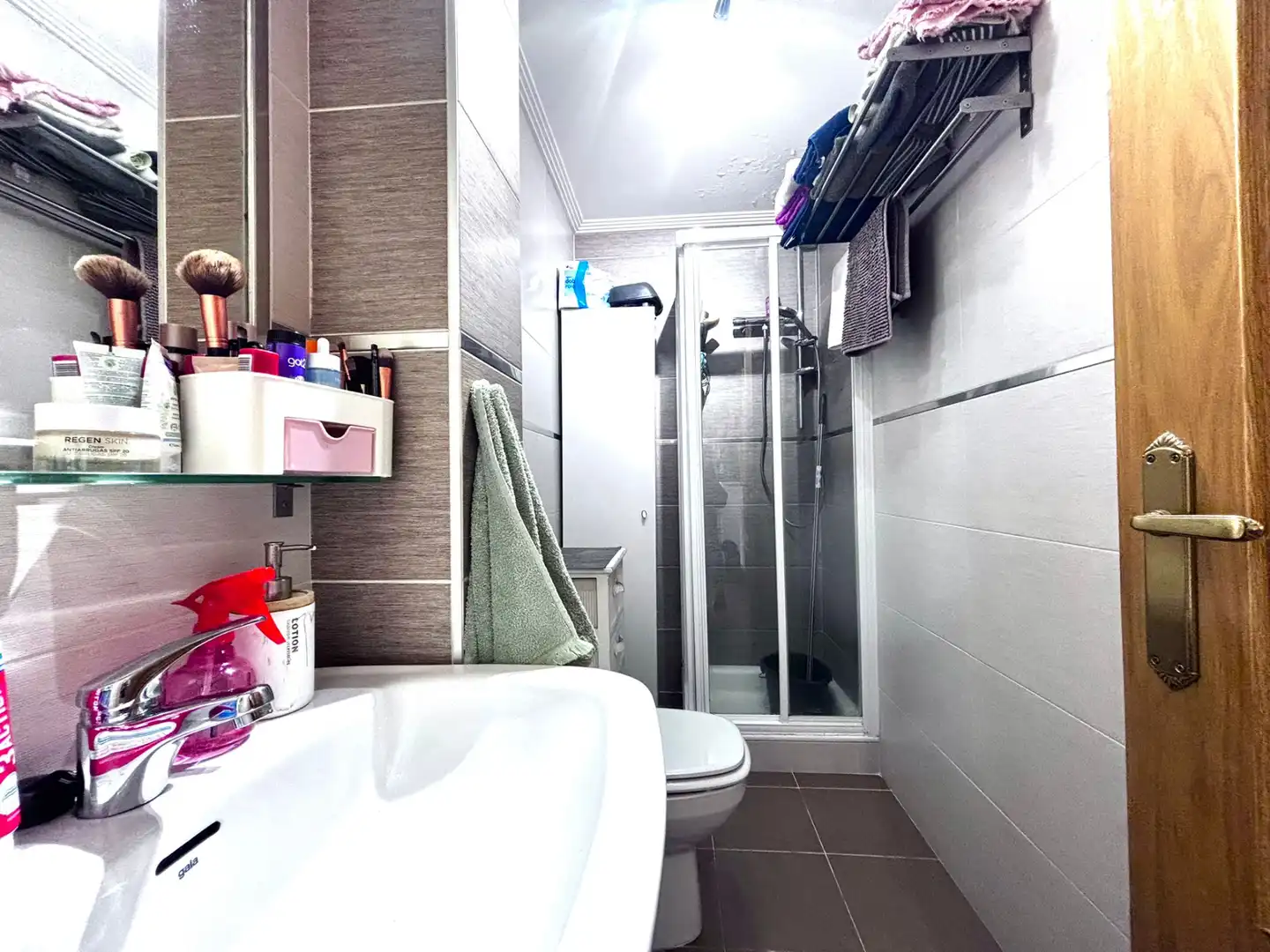 Baño de Apartamento en venta en Villagonzalo Pedernales con Trastero