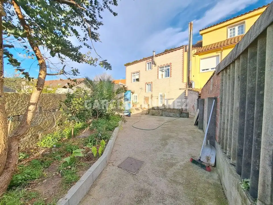 Exterior view of Detached homes for sale in Ribeira  with Private garden, Terrace and Furnished