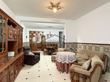 Casa con balcone in vendita a La Llosa de Ranes