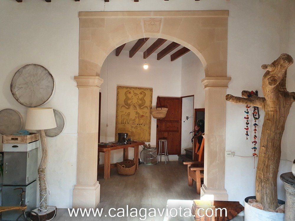 Country house for sale in Santanyí