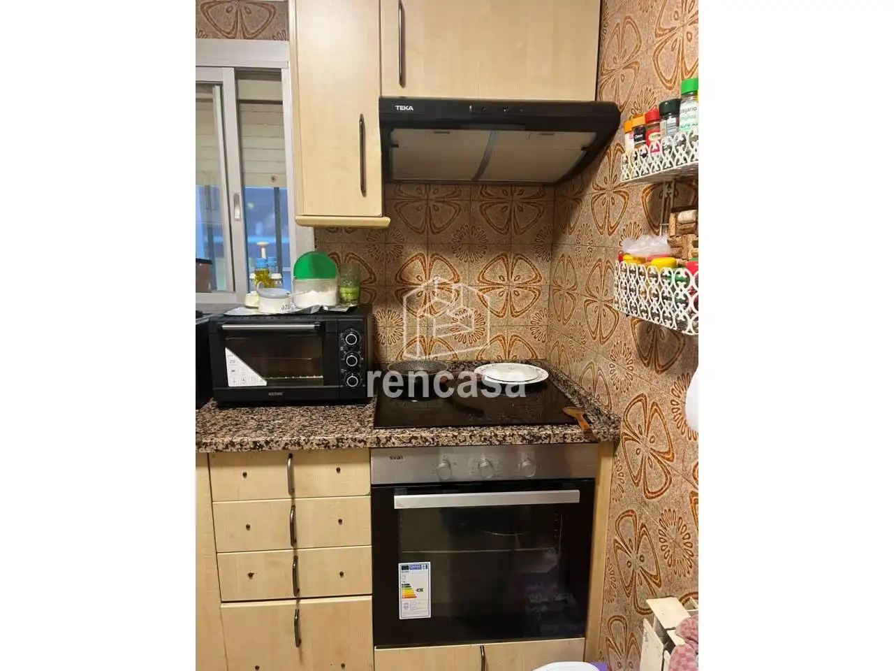 Cuina de Pis en venda en Lleida amb Calefacció i Moblat