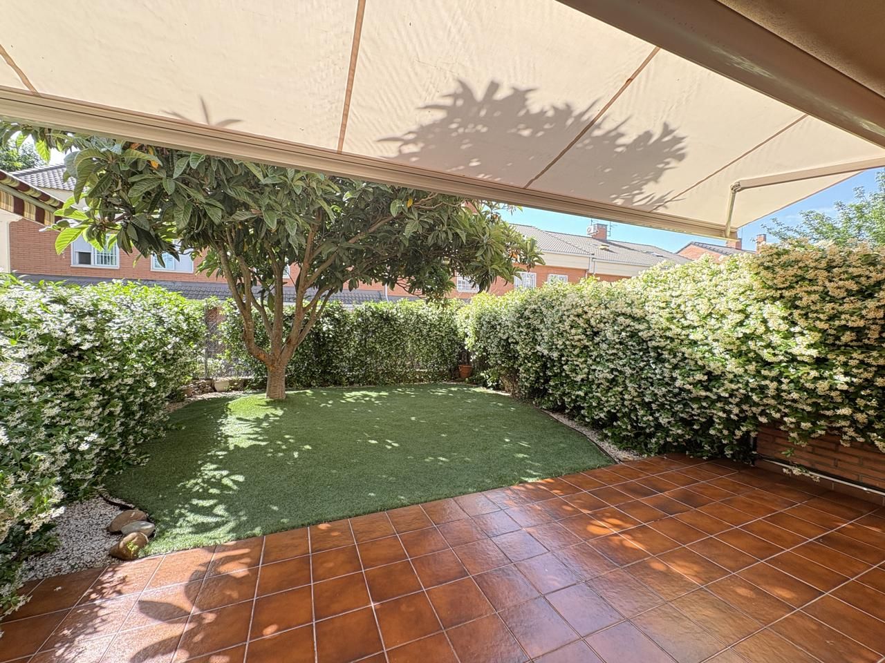 Garden of House or chalet to rent in Daganzo de Arriba  with Air Conditioner, Heating and Storage room