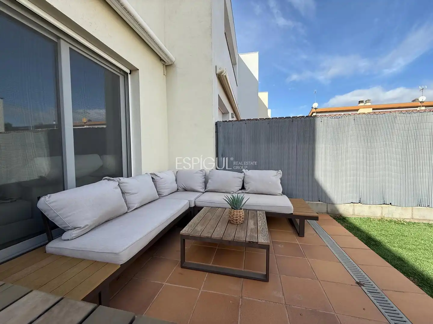 Casa o chalet de alquiler en Montseny, Eixample Sud – Migdia