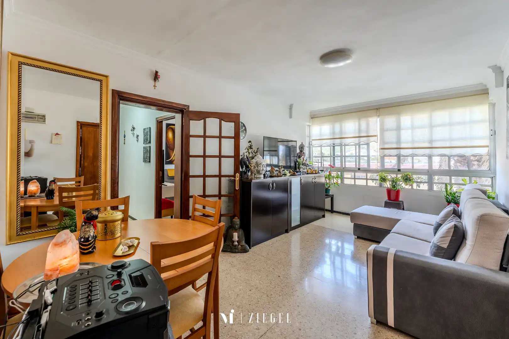 Living room of Flat for sale in Las Palmas de Gran Canaria  with Furnished