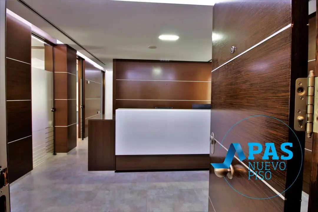 Piso en venta en Calle Lealtad, Centro - Ayuntamiento