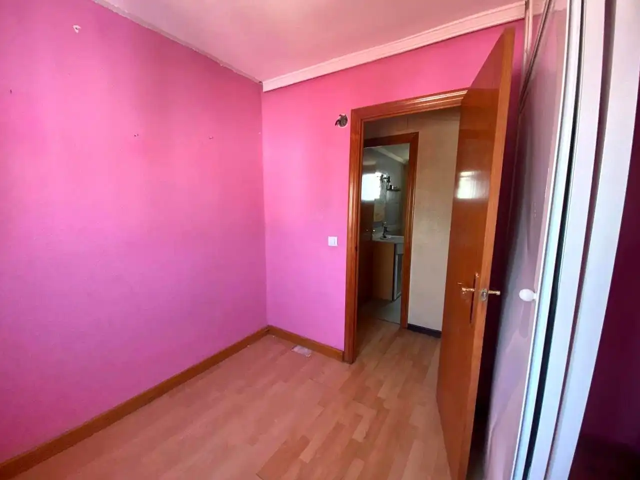 Bedroom of Flat for sale in Dos Hermanas