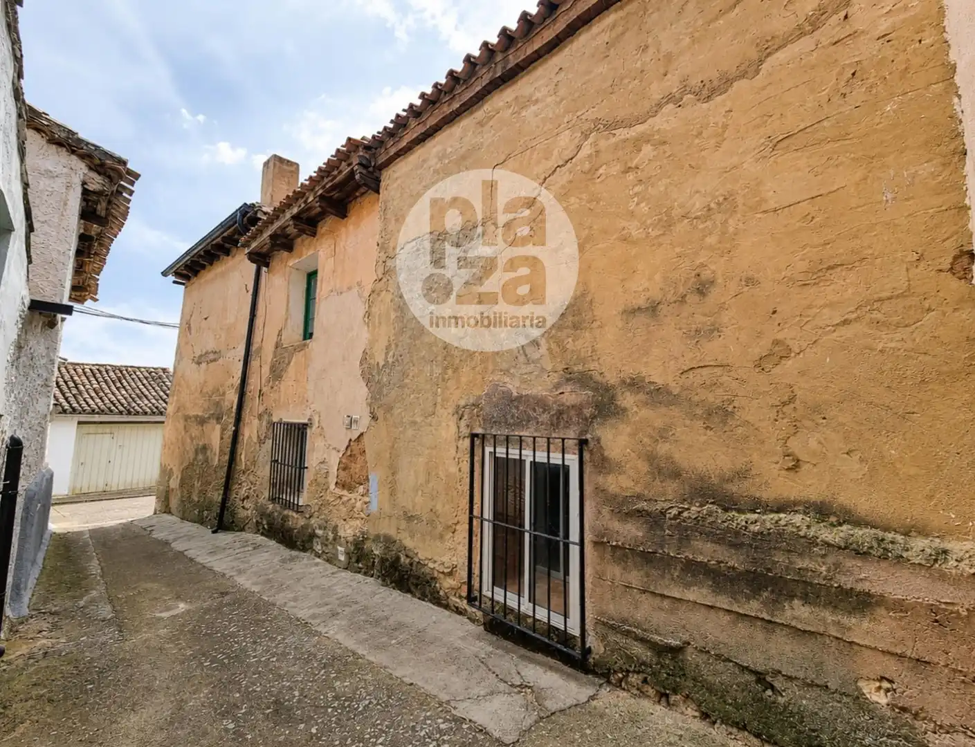 Vista exterior de Casa o xalet en venda en Presencio amb Calefacció