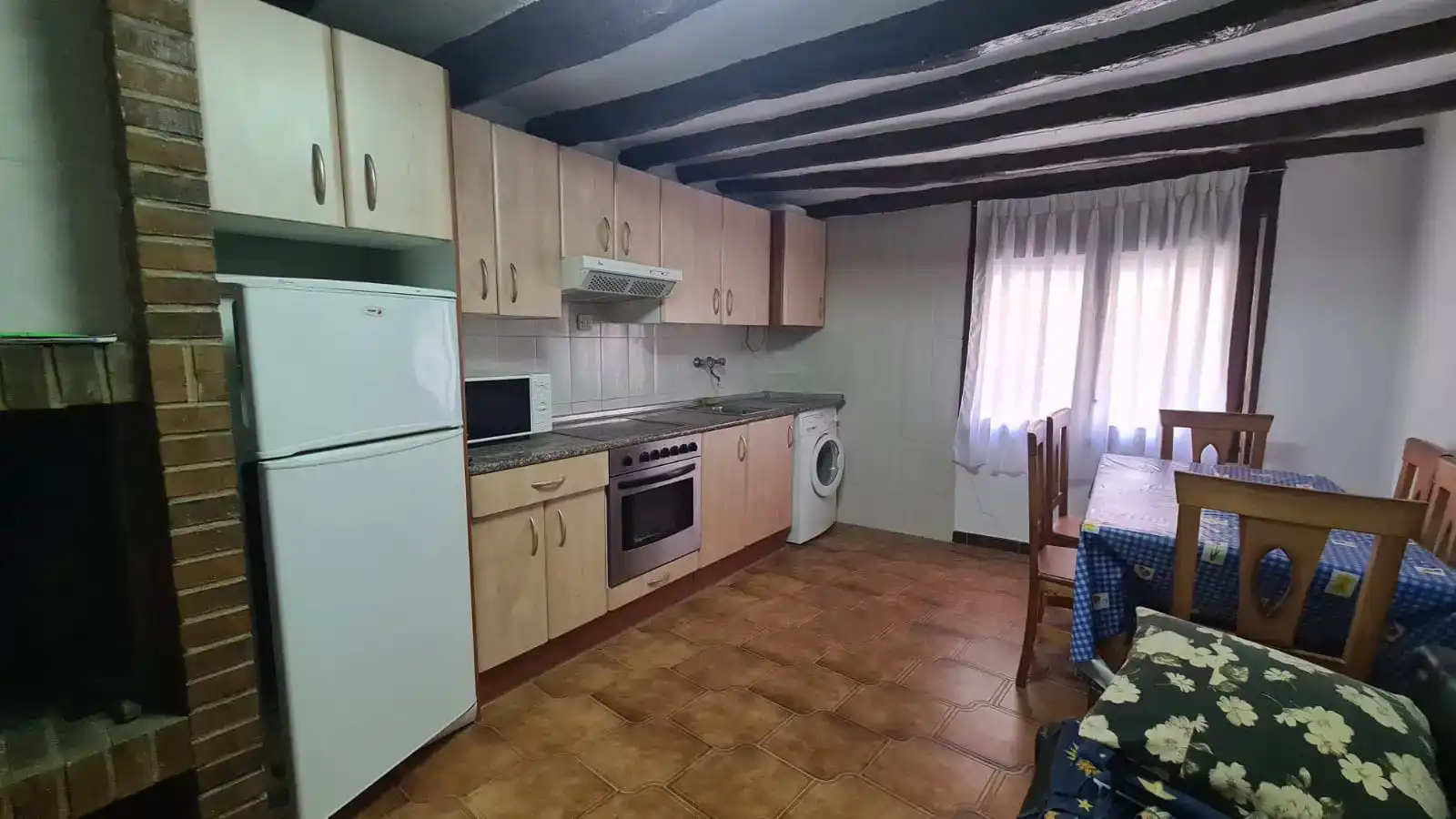 Cuina de Finca rústica en venda en Aranda de Moncayo amb Moblat